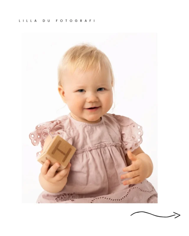 Hipp hipp hurra för Elma som fyller ett år idag 🎈🥳

Hösten bjuder som sommaren på mestadels 1 årsfotograferingar och om än det kan vara lite svettigt i bland med alla busiga 1 åringar som mest vill upptäcka hela världen så älskar jag dessa fotograferingar och det  är så kul när ni väljer att komma till mig för att fira era blivande (eller nyfyllda) 1 åringar 🥰

#1årsfotograferingluleå #bebisfotoluleå #fotografnorrbotten #fotografluleå #lilladufotografi #bebisfotografering #1årsfotografering #studiofoto
#Luleå